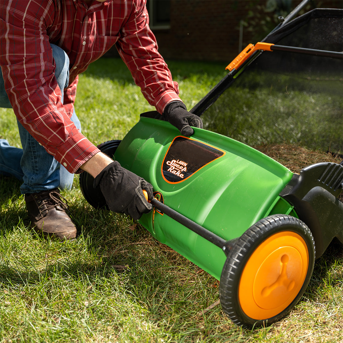 26'' Push Lawn Sweeper