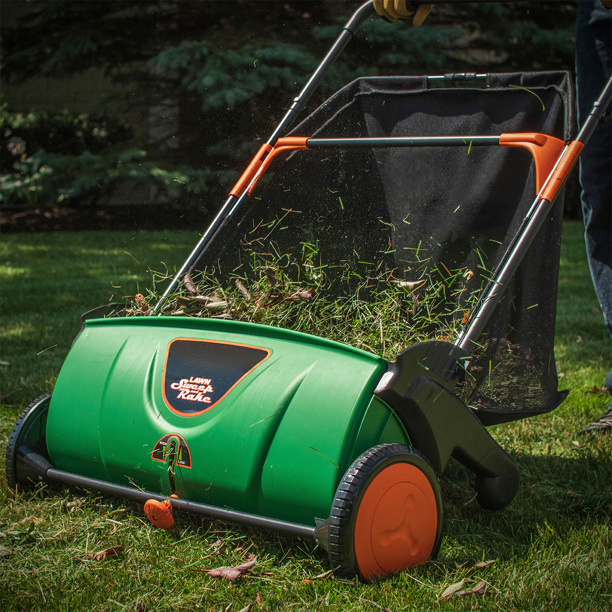 26'' Push Lawn Sweeper