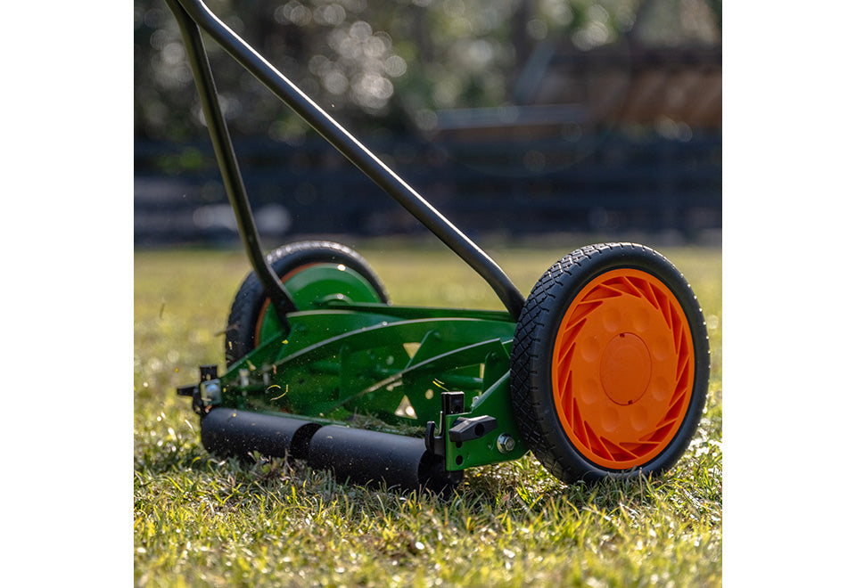 16'' Scotts Manual Reel Mower