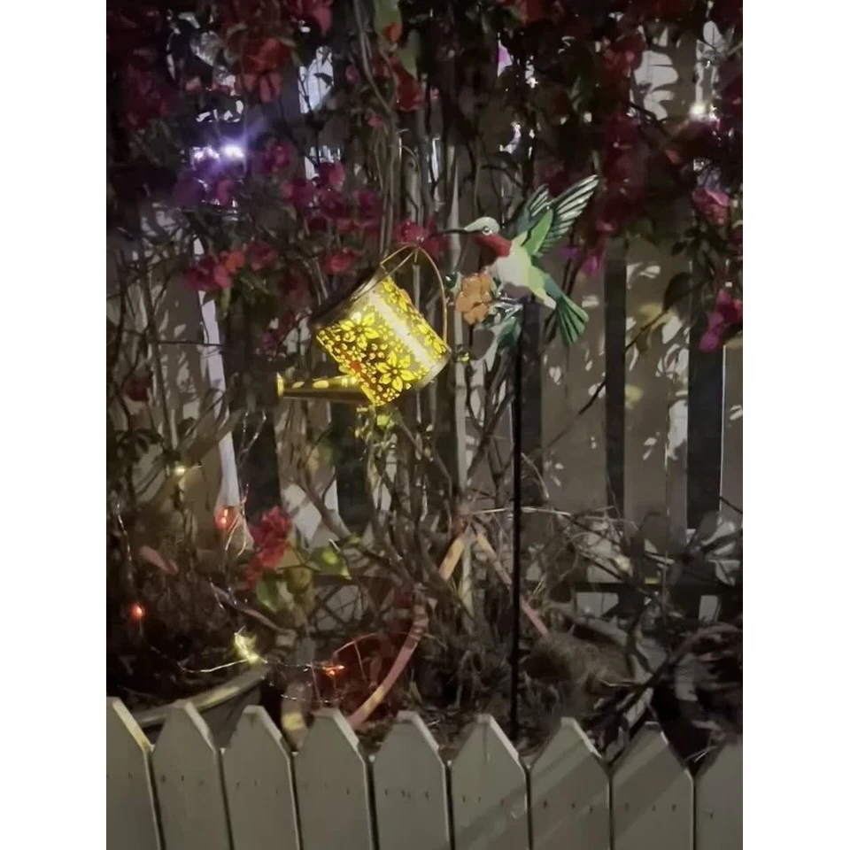 Solar Pathway Light with Automatic Dusk Sensor and 12-14 Hour Runtime