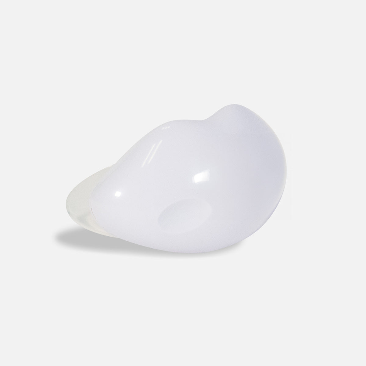 World's First At-Home Professional LED Lip Therapy Device