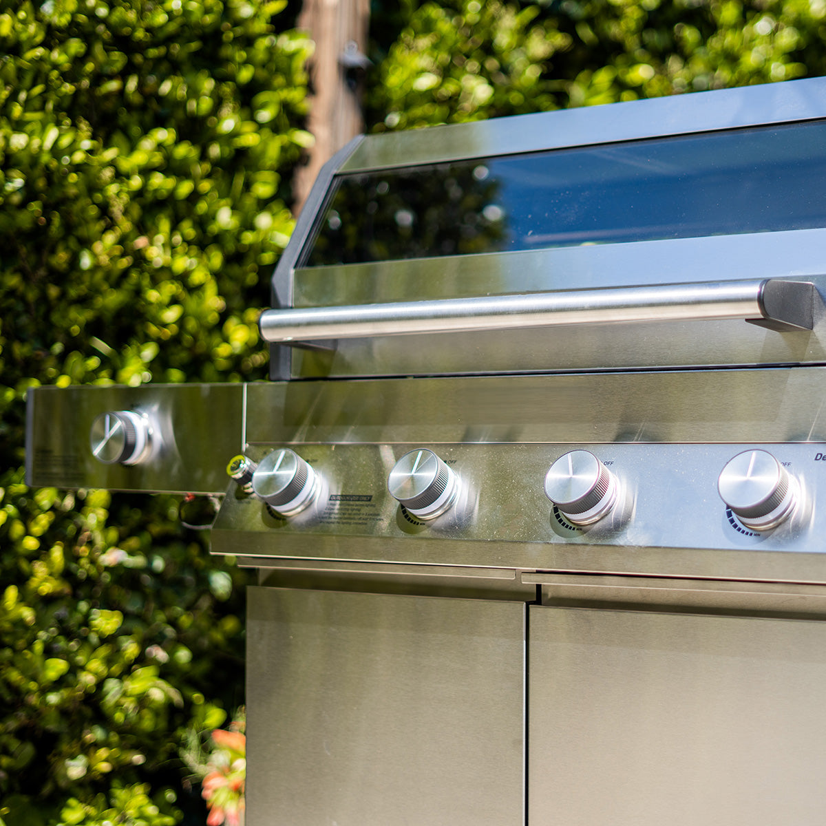 450 sq. in. Smart Grill with Clearview Lid