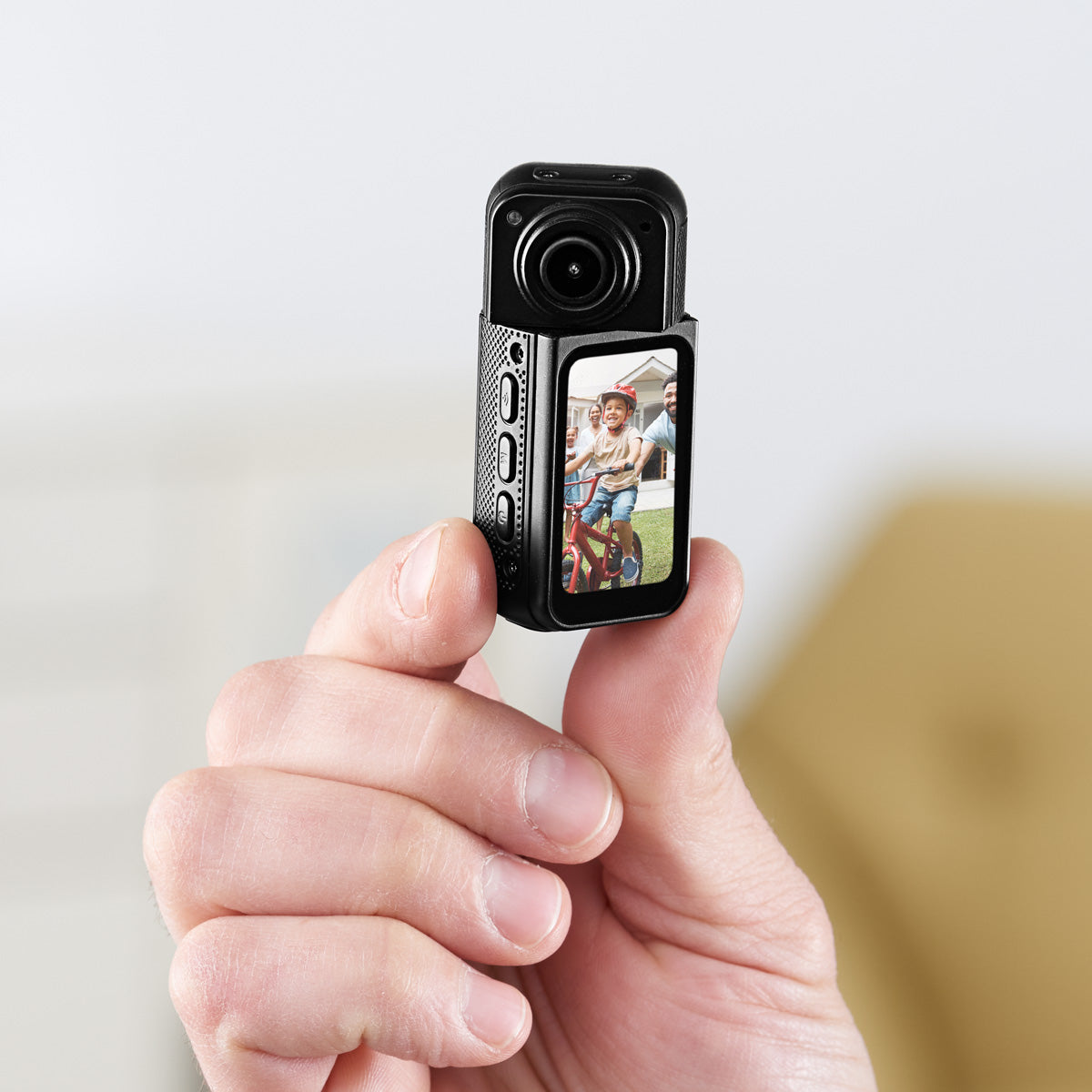 Rotating Lens Action Camera