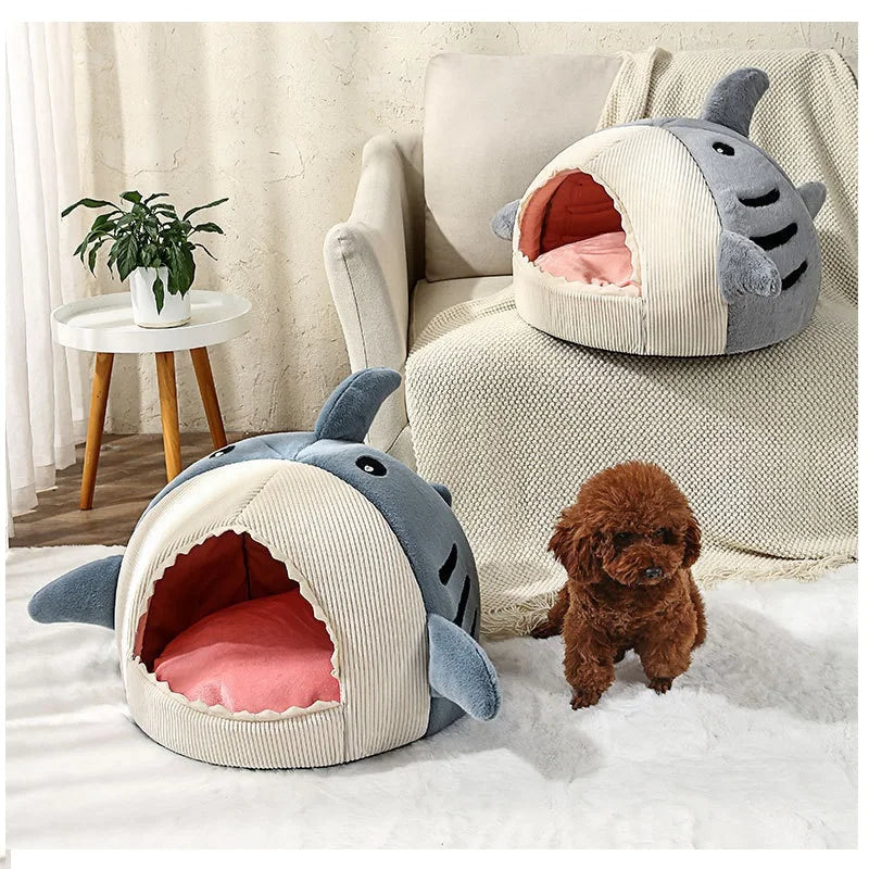 Shark-Shaped Dog and Cat Cave Bed (40x40x32cm)
