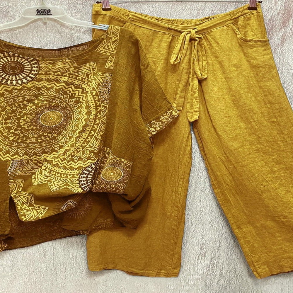 Women's Two Piece Set with Geometric Print and High Waist Wide Leg Pants